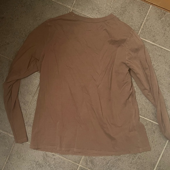 💜3/$12 Long Sleeve Crewneck T-Shirt - Picture 4 of 4